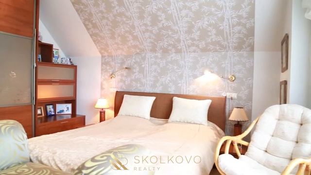 Продается дом 350 кв.м, 15 соток в КП «Третья Охота» смотреть онлайн