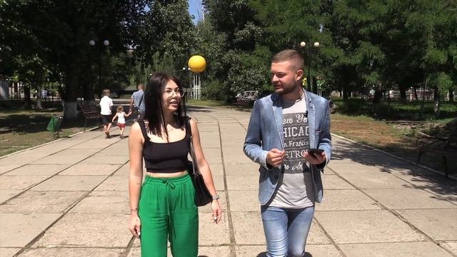 «ЧУмакШоу» - Настя Кравченко. Рассказала откуда берет деньги на бренды! смотреть онлайн