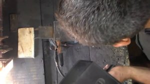 Как заварить чугунные тиски электродом на холодную.