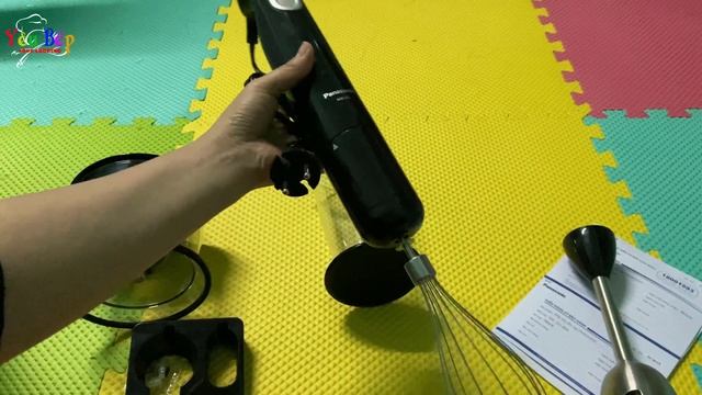"Yêu Bếp" Review máy xay sinh tố cầm tay Panasonic PASO-MX-SS1BRA | Tiện lợi, đa chức năng смотреть онлайн