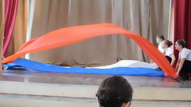 Танцевальная композиция Мир без войны смотреть онлайн