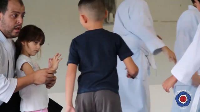¿Por qué los niños deben practicar Aikido? смотреть онлайн