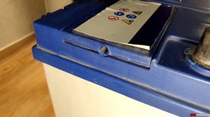 Падает НАПРЯЖЕНИЕ на аккумуляторе. Не держит заряд!