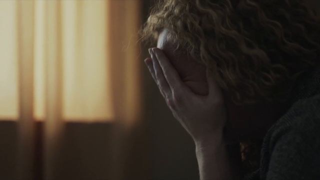 Cuddle / Clip / "Nikki" смотреть онлайн