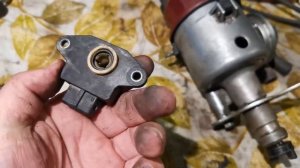 УАЗ. Трамблер БСЗ и карбюратор ДААЗ 4178. Тяга вакуумника и упорный винт. Технологии рептилоидов