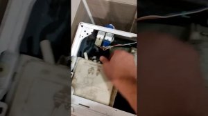 Стиральная машинка медленно набирает воду