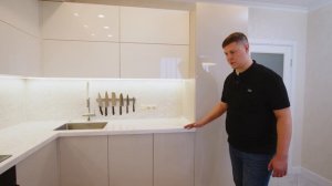 4К Кухня без ручек. Все варианты открывания без ручек. Технологичная кухня BLUM. Обзор кухни №9