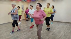 Танец"Бачата".Разучивание базовых движений