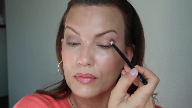 EYESHADOW On Mature, Crepey, Hooded Eyes!