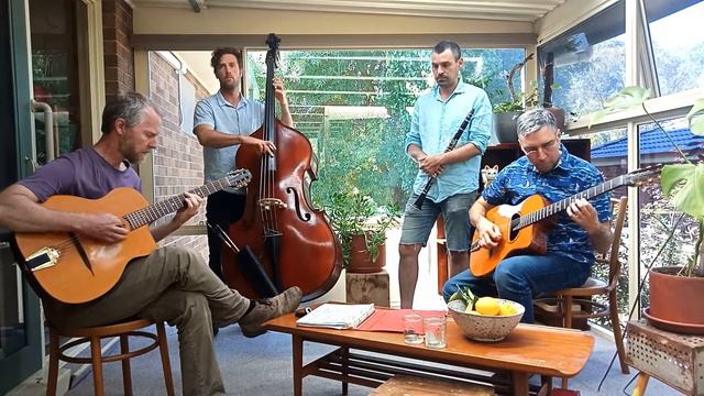 Douce Ambiance | gypsy jazz смотреть онлайн