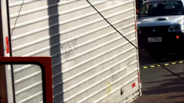 Cabo de alta tensão fere ciclista em Rio das Ostras смотреть онлайн