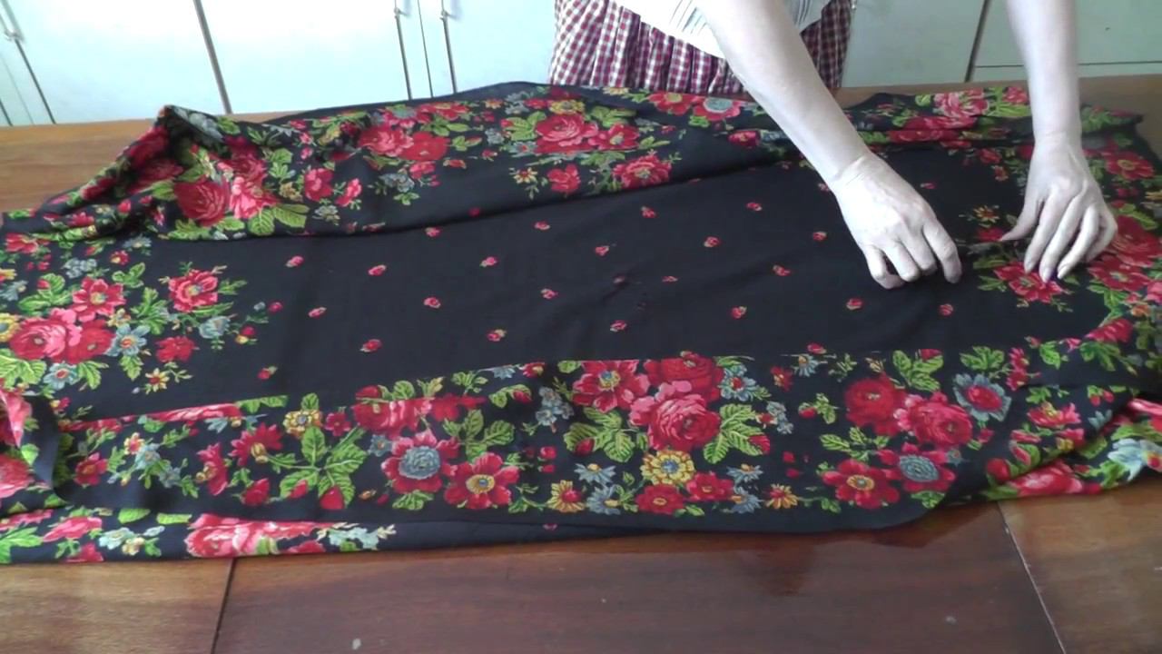 Платье из павлопосадского платка