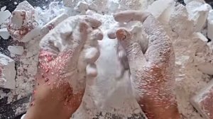 Хрустящий классный мел с блестками))) расслабление, залипание???