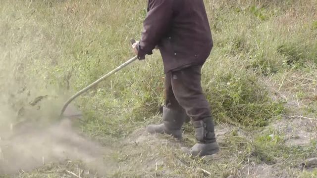 ПОДГОТОВКА ОГОРОДА К КОПКЕ КАРТОФЕЛЯ смотреть онлайн