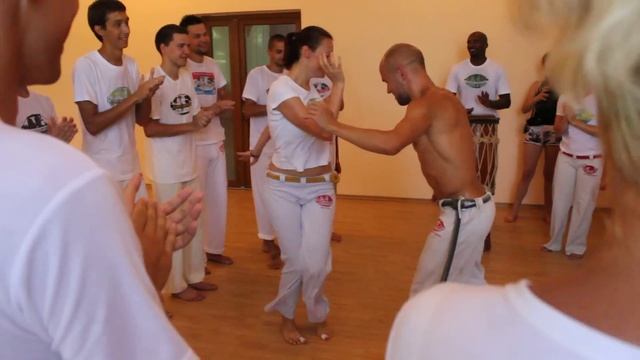 Roda - samba - Abada camp Crimeia 2012 смотреть онлайн