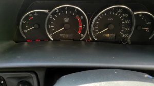 Плохая зарядка аккумулятора. на холостых оборотах нет заряда аккумулятора.