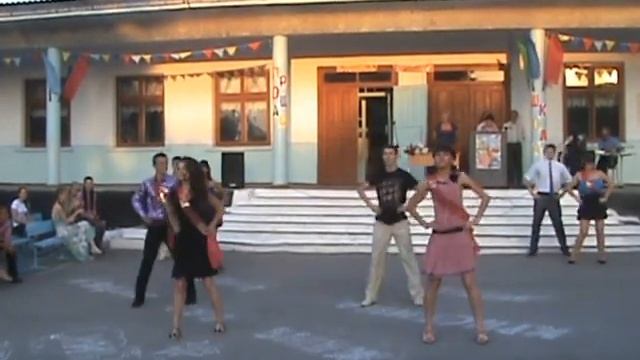 Выпускной танец в с.Воронково! смотреть онлайн