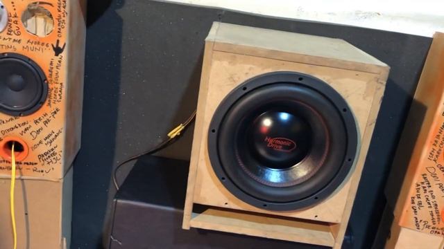 VENOM INTELLIGENT V5000 VS SUB HARMONIC DRIVE смотреть онлайн