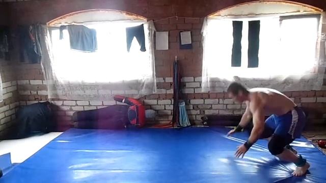 Мой комплекс борца на маленьком татами. Выносливость, ловкость. смотреть онлайн