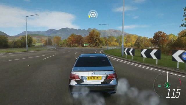 Mercedes-Benz E63 AMGs смотреть онлайн