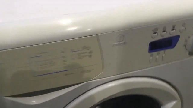Стиральная машинка INDESIT WISE10 смотреть онлайн