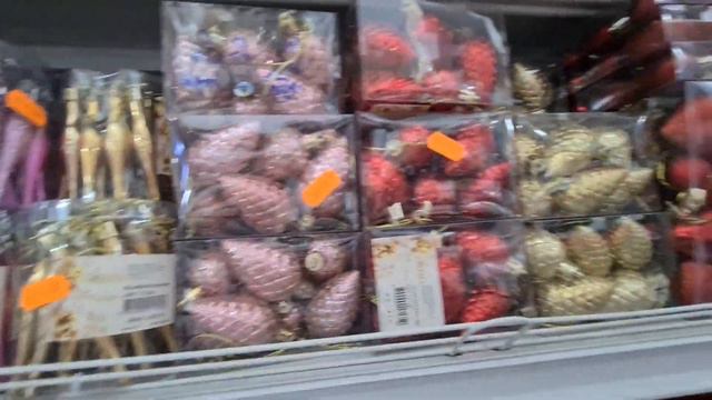 ПРИШЛА ЕЛКА - СКОЛЬКО ВСЕГО КРАСИВОГО - НЕ УДЕРЖАЛАСЬ