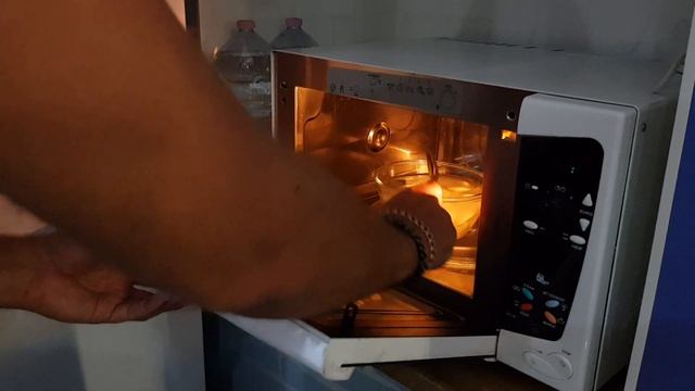 Как сварить пельмени в микроволновке за 6 минут!!!! смотреть онлайн