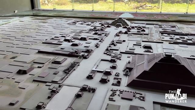 Must Visit places in MEXICO City - Teotihuacan Pyramids, Haning Library & Others смотреть онлайн