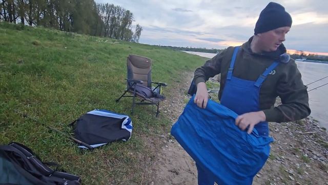 Первомайская рыбалка на реке Rhein. смотреть онлайн