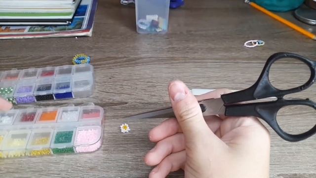 Тутариал бисер, кольцо корона, кольцо с шариком, фигурка цветочек смотреть онлайн