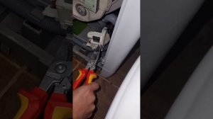 Путь к фильтру стиральной машины  Electrolux с вертикальной загрузкой/Мастер на час