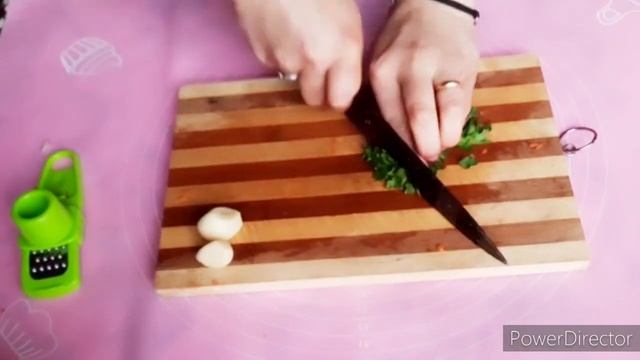 Սմբուկով տաք աղցան Тёплый салат с баклажанами