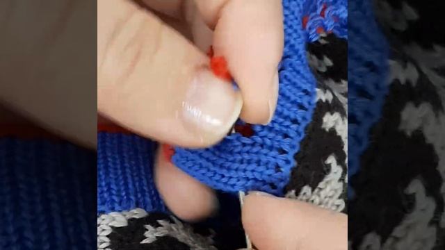 Выполняем петли для пуговиц на готовом изделии смотреть онлайн