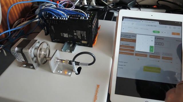 Weidmueller modul krokového motoru. The stepper motor module UR20-1SM-50W-6DI2DO-P смотреть онлайн