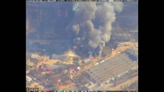 Удары по ВСУ. Кадры объективного контроля БПЛА (Февраль-Май 2022 г.) смотреть онлайн