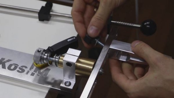 Сборка точилки для ножей KosiM с поворотным механизмом