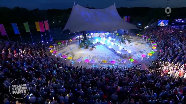 Lucas Cordalis & Joelina Drews - Wenn der Regen auf uns fällt | Die Schlager Strandparty 2023 смотреть онлайн