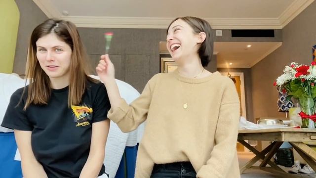 Alexandra Daddario Quarantined in NYC смотреть онлайн