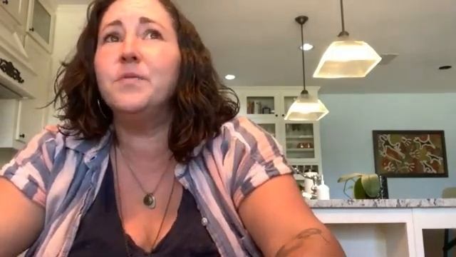 Jennifer Crocker - Villegas Author, Screenwriter, Activist on creativity as key to her wellbeing смотреть онлайн