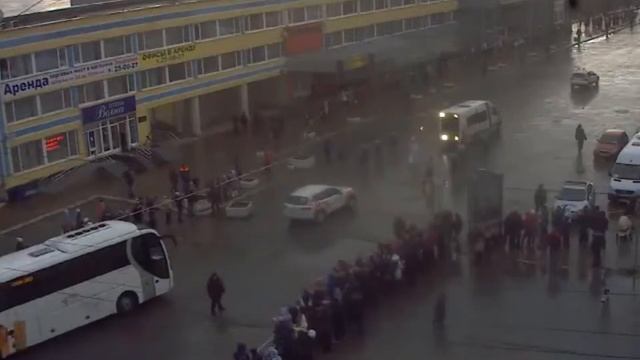 Олимпийский огонь в Саратове - 14.45 - Речной вокзал смотреть онлайн