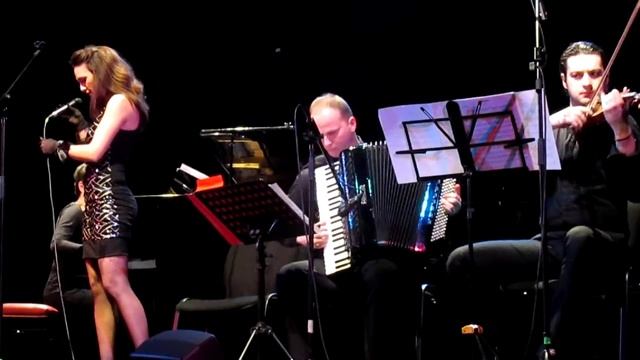 Libercuatro: Astor Piazzolla/Grace Jones - Libertango смотреть онлайн