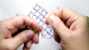 Кленовый листик из бисера