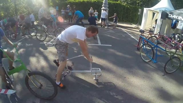 Sample - Moscow,Lujniki смотреть онлайн