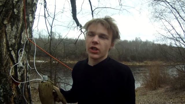 Как добыть воду в весеннем лесу? смотреть онлайн
