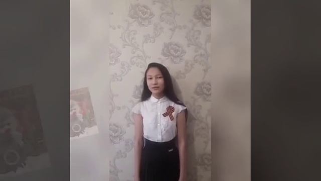 Онлайн-акция "Стихи Великой Победы" смотреть онлайн
