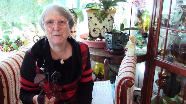 Opening a Gift I just received, and trip to the Greenhouse смотреть онлайн