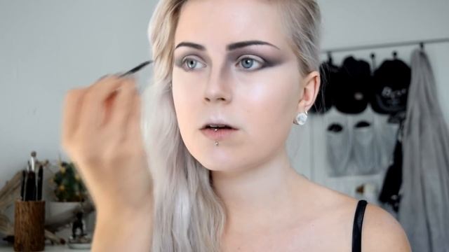 Demon Moon Elf ☾ Makeup Tutorial смотреть онлайн