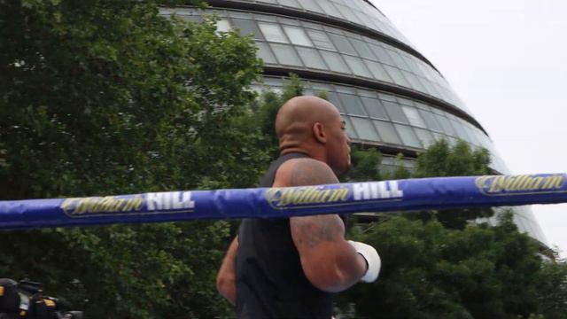 Oscar Rivas Live Public Workout For Fight With Dillian Whyte July 20th смотреть онлайн