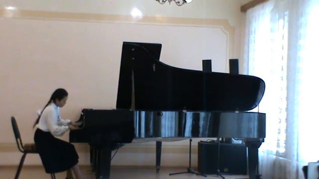 Суховская София. 11 лет. Р Глиэр. Прелюдия. Г. Свиридов. " Дождик". смотреть онлайн