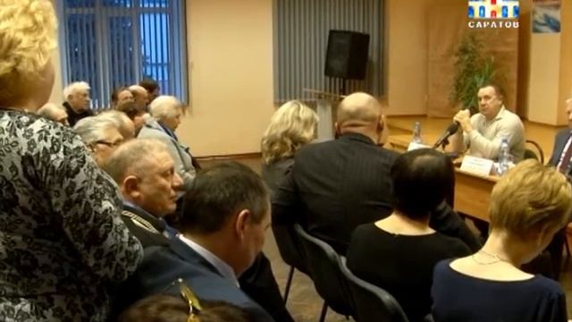 В Ленинском районе прошла встреча жителей с главой города Олегом Грищенко смотреть онлайн
